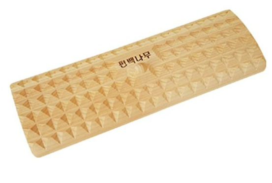 발바닥 지압매트 추천, 플라스틱 말고 편백나무는 어떨까? 29.5cm 피라미드 지압판